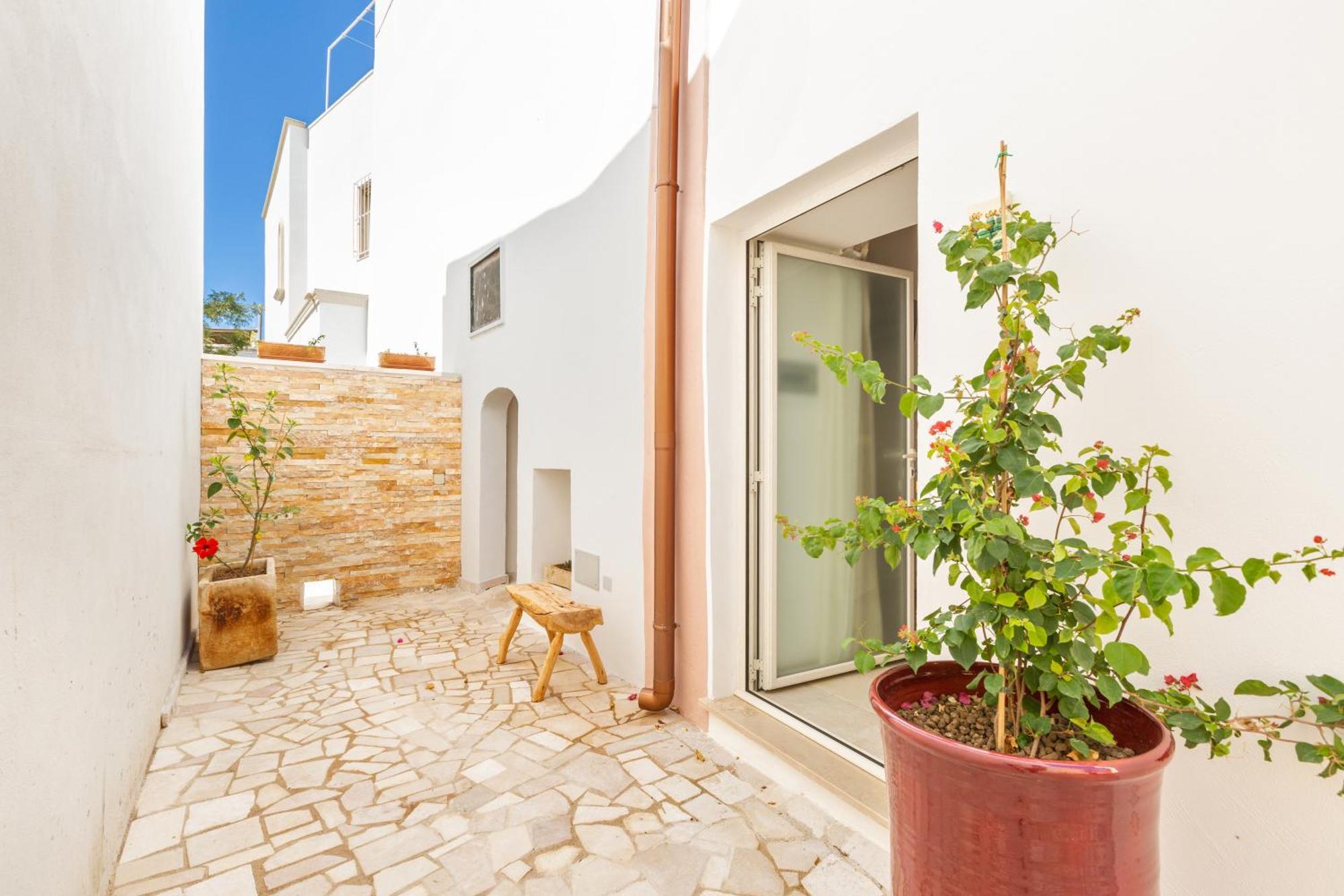 Dimora Ferente Hotel Salve Exterior photo